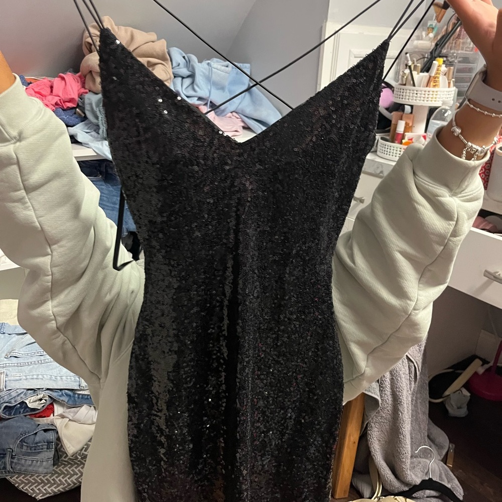 Elegant Black Sequin Dress
